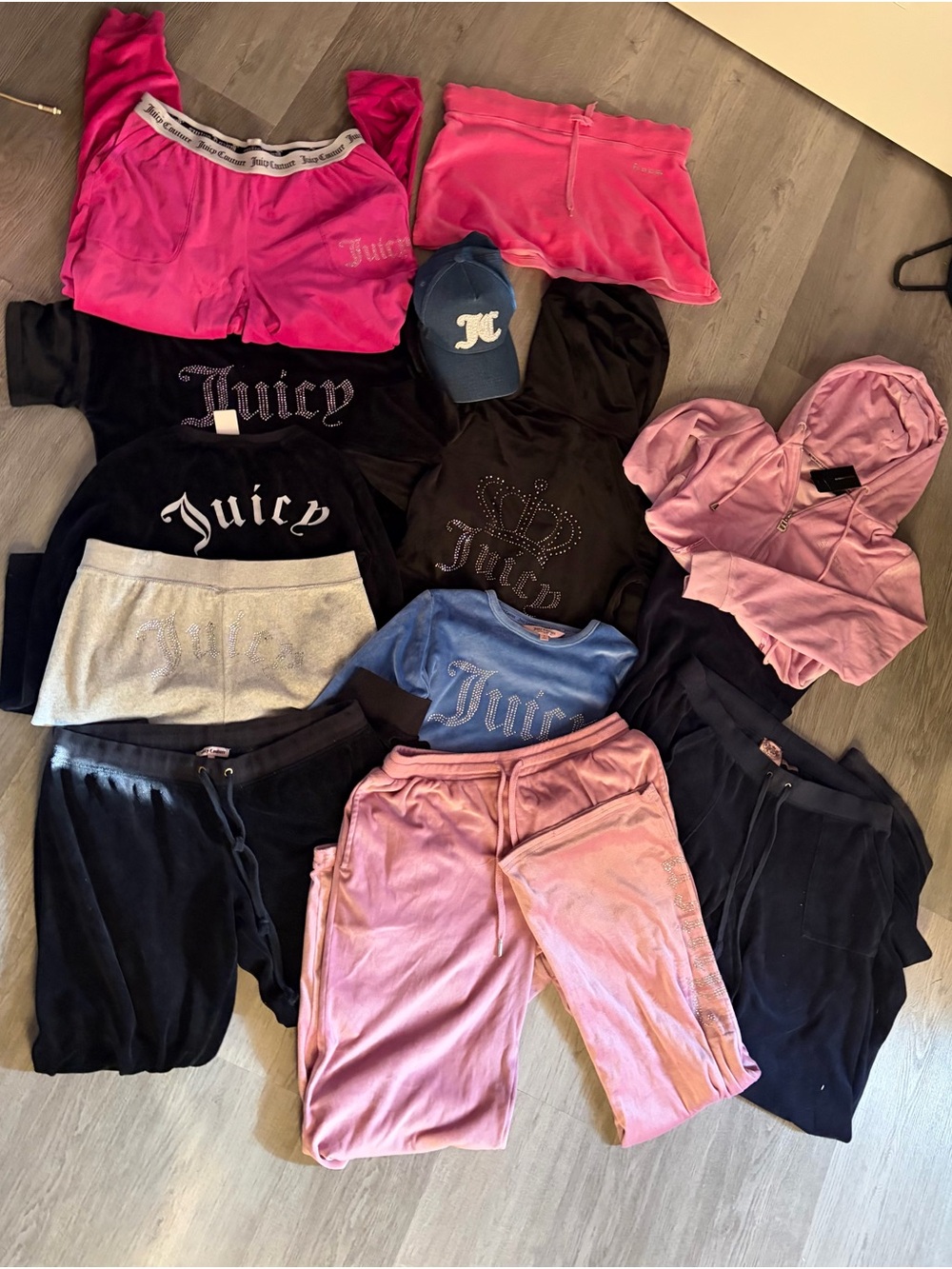 Y2K juicy couture bundle 13 pcs